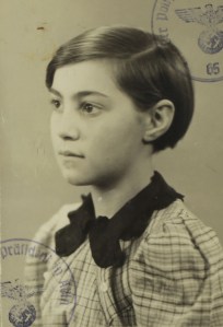 dyk-margrit-van-geb-05-05-1929-in-aurich