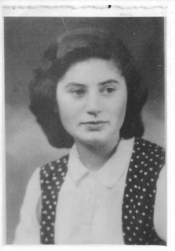 Hannelore Wolff 16J.